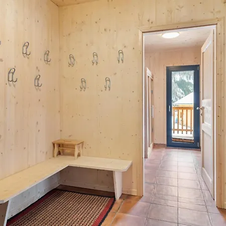 In - Ana Alpesi faház *