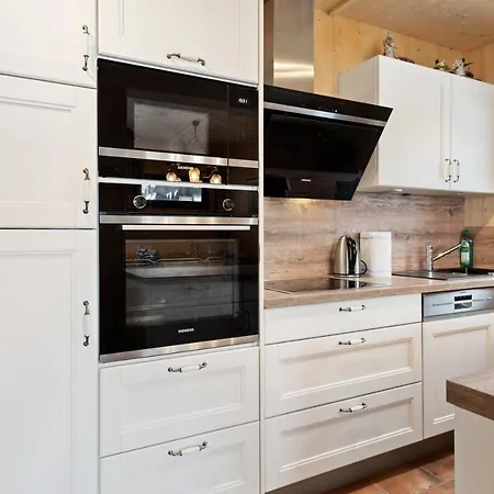 In - Ana Alpesi faház Hohentauern