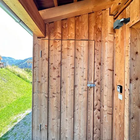 In - Ana Alpesi faház Hohentauern